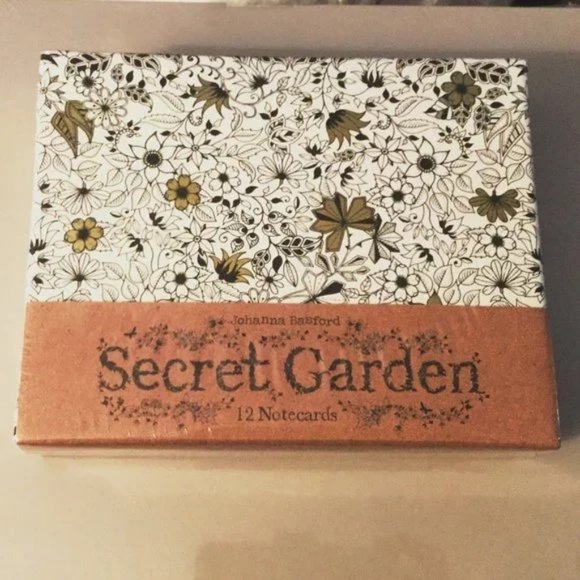 3/$15 Secret Garden: 12 Notecards & Envelopes - Picture 1 of 6